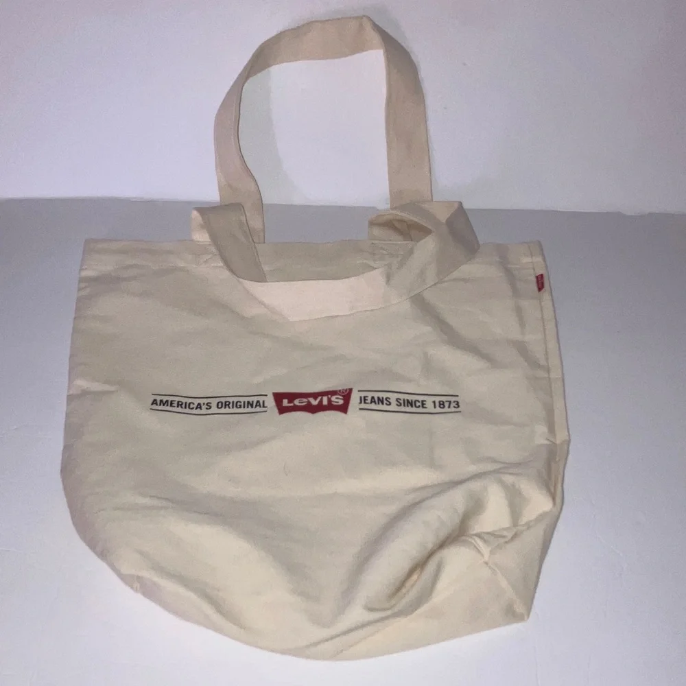 Levi's Cream Canvas Tote with Red‎ Logo 15x15